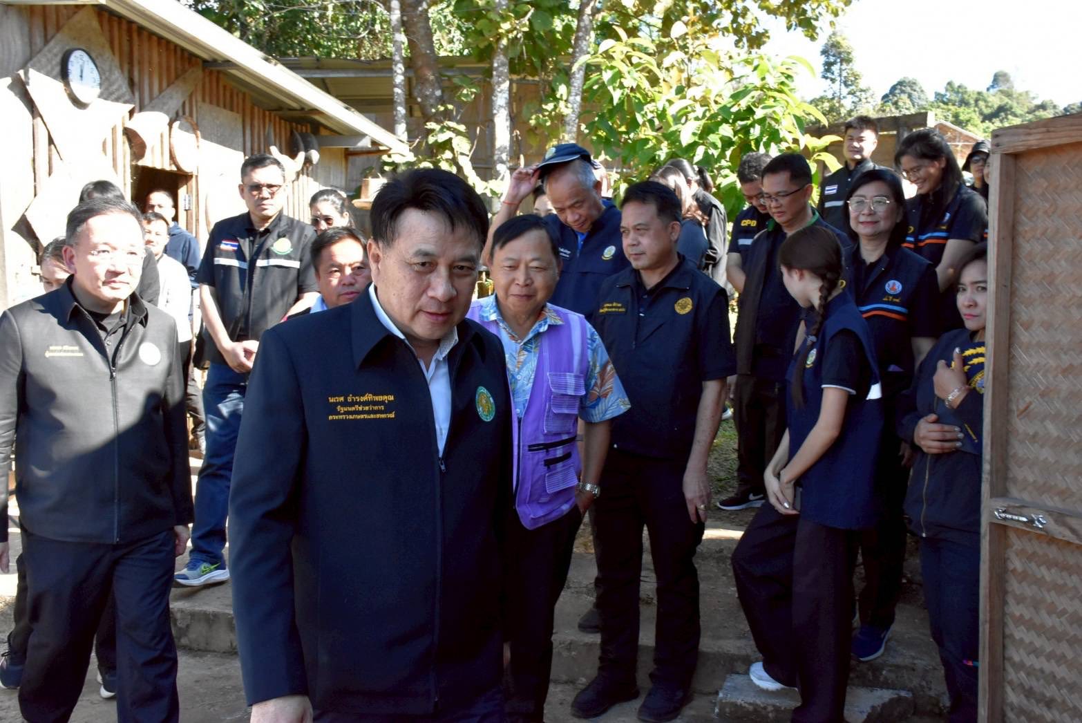 title - ส.ป.ก.ร่วมติดตาม รัฐมนตรีช่วยว่าการกระทรวงเกษตรและสหกรณ์ (นายนเรศ ธำรงค์ทิพยคุณ) ลงพื้นที่ตรวจราชการในพื้นที่ ณ อำเภอแม่แจ่ม และอำเภอแม่วาง จังหวัดเชียงใหม่